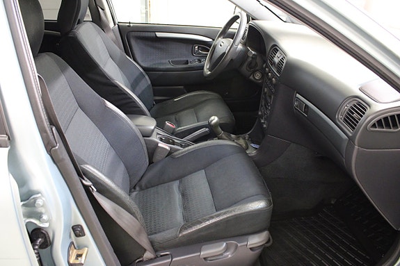 Volvo S40 6 of 13