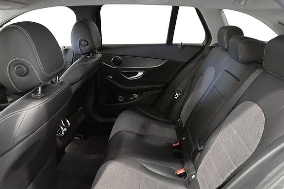 Mercedes-Benz C300 e 7 of 13