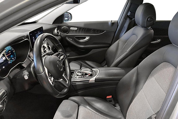 Mercedes-Benz C300 e 11 of 13
