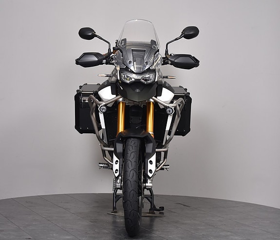 Triumph 900 Rally Pro / Sidoväskor/ Topbox 2 of 19