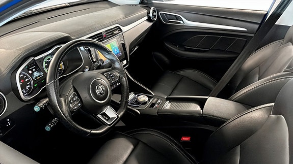 MG ZS 3 of 13