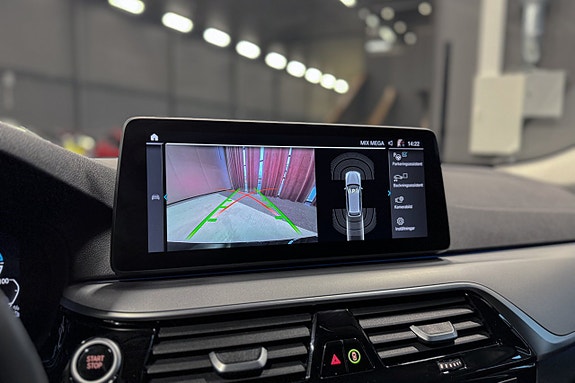 BMW 530e 20 of 24