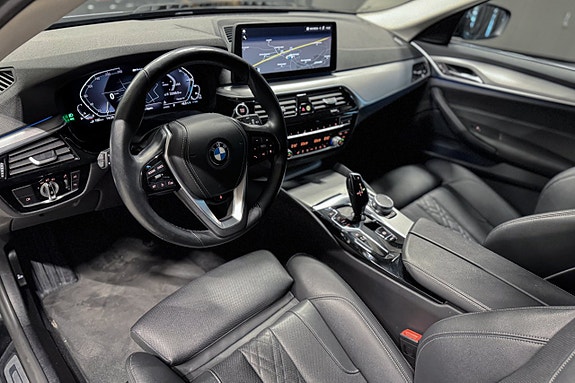 BMW 530e 13 of 24