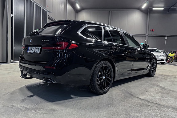 BMW 530e 8 of 24