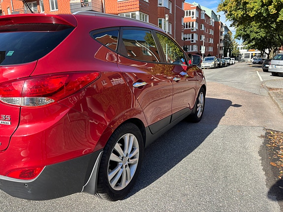 Hyundai ix35 4 of 10