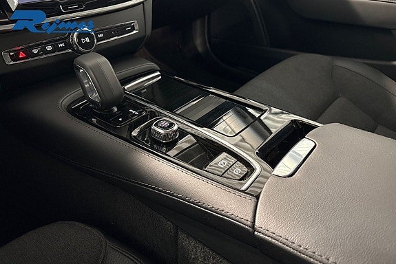 Volvo V90 21 of 29
