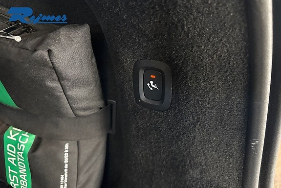 Volvo V90 28 of 29