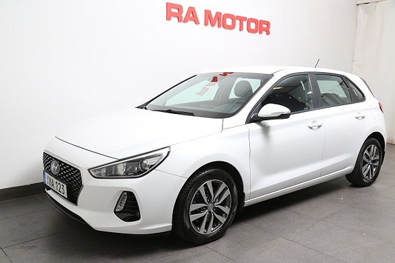 Hyundai i30 3 of 13