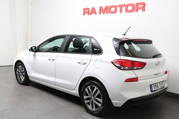 Hyundai i30 6 of 13