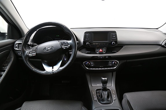 Hyundai i30 11 of 13