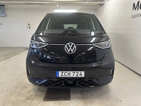 Volkswagen ID. Buzz 6 of 17