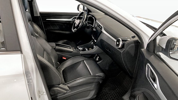 MG ZS 3 of 9