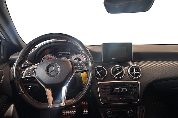 Mercedes-Benz A250 8 of 11
