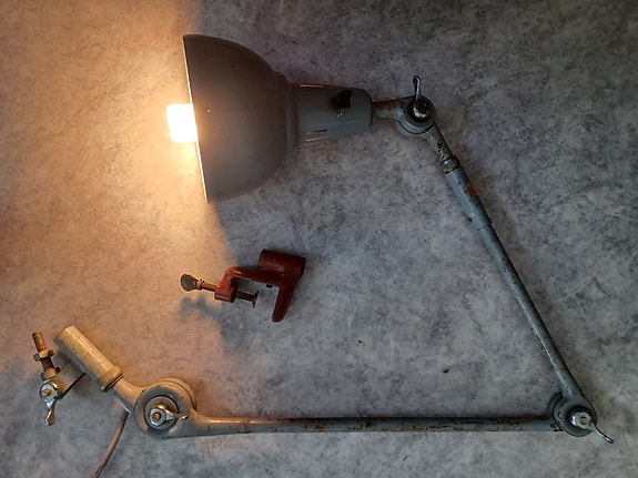 Product image 1 of 7