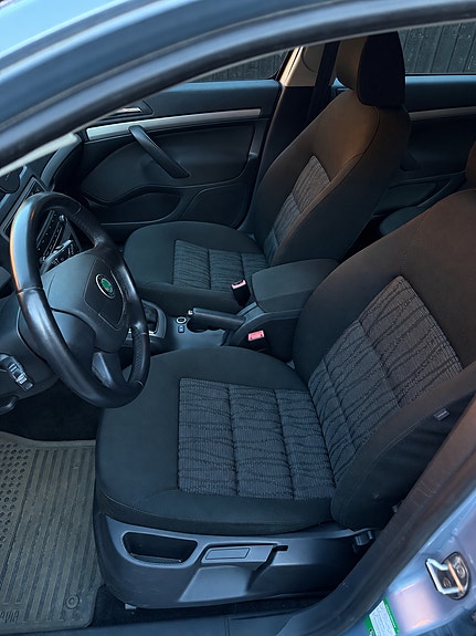 Skoda Octavia 5 of 12