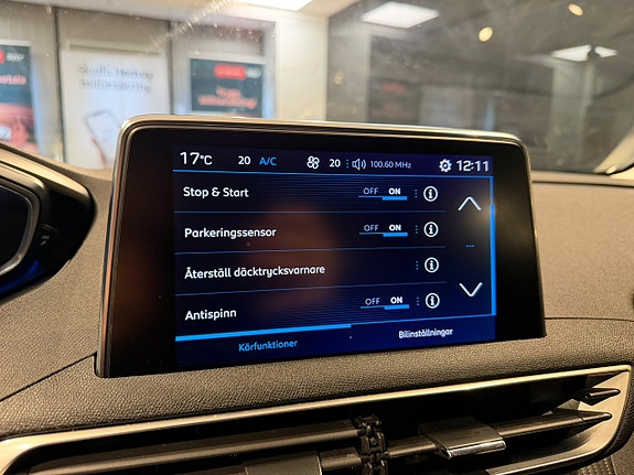 Peugeot 3008 15 of 27