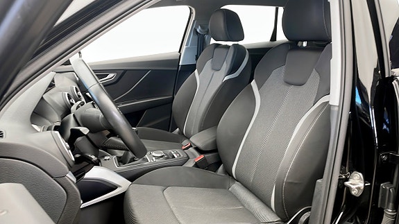 Audi Q2 8 of 12