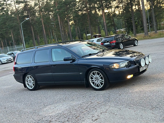 Volvo V70 6 of 10