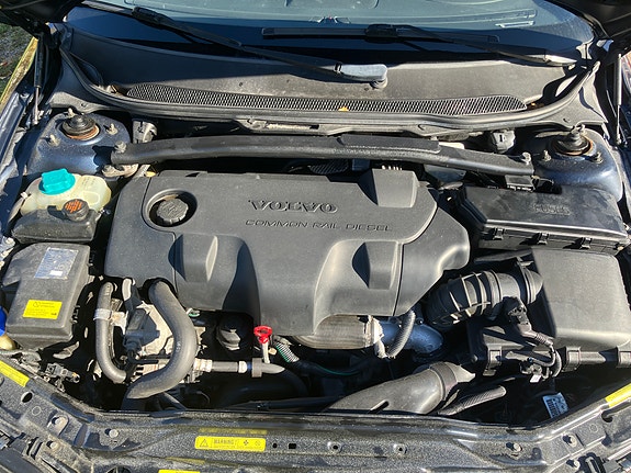 Volvo V70 9 of 10