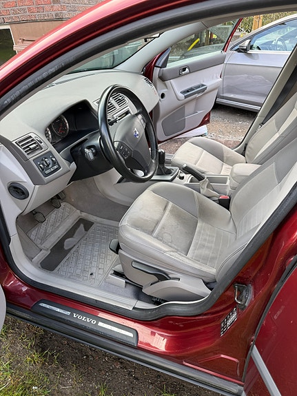 Volvo S40 5 of 7