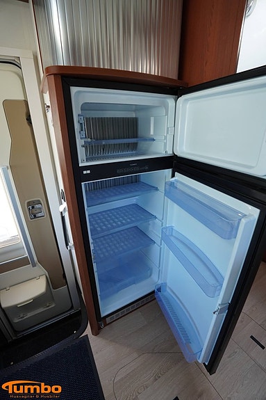 Rapido 8096, Automat, Alde, Solcell 9 of 21