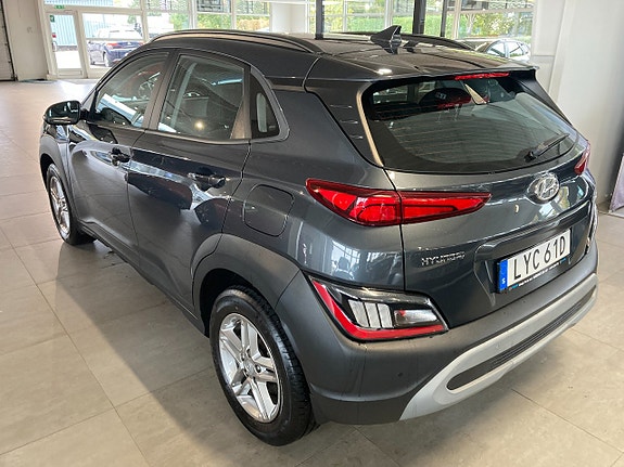 Hyundai Kona 4 of 8