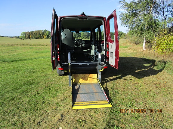 Mercedes-Benz Sprinter 213 8 of 18