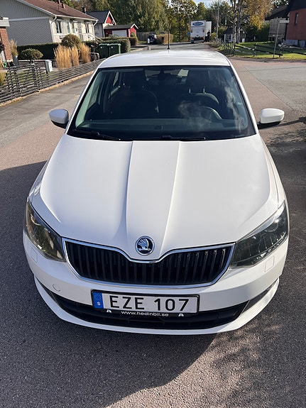 Skoda Fabia 3 of 9