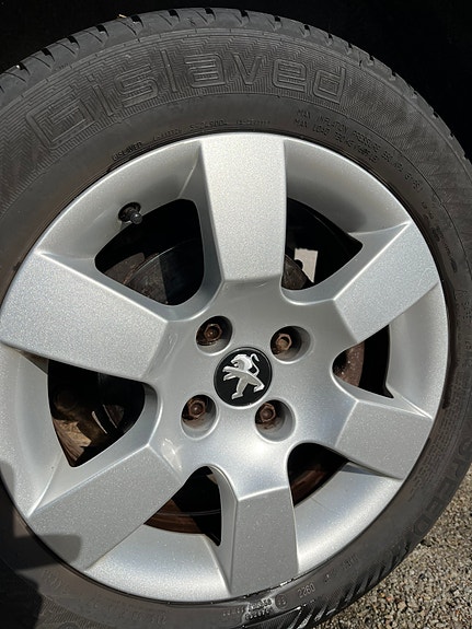 Peugeot 5008 23 of 29