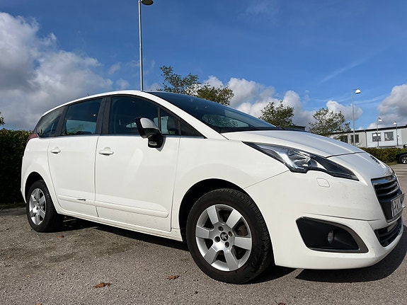 Peugeot 5008 4 of 29