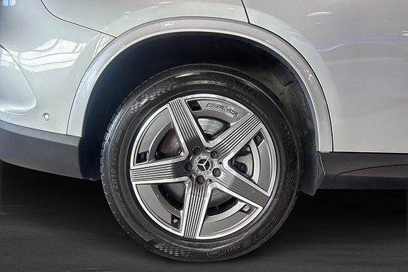Mercedes-Benz GLC300 de 11 of 12