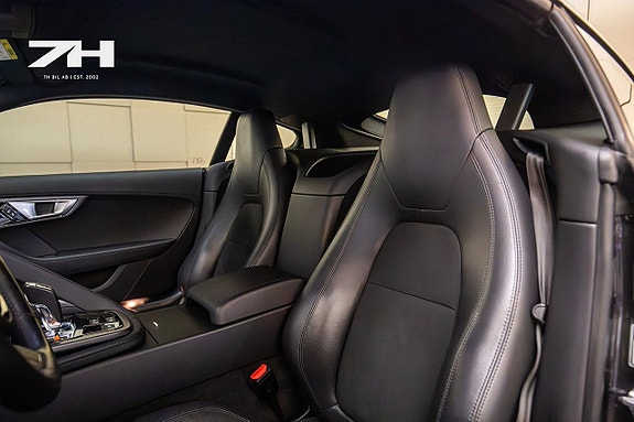 Jaguar F-TYPE 16 of 23