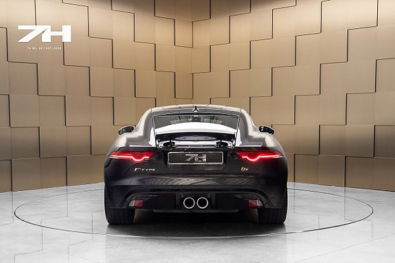 Jaguar F-TYPE 4 of 23
