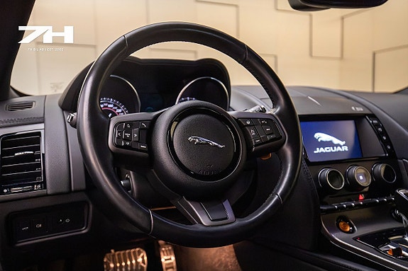 Jaguar F-TYPE 10 of 23