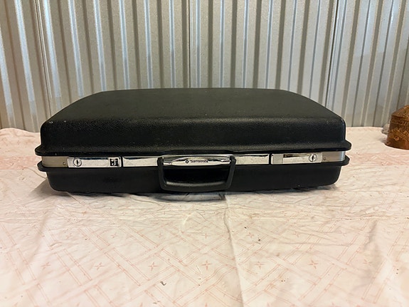 Product image 1 of 7