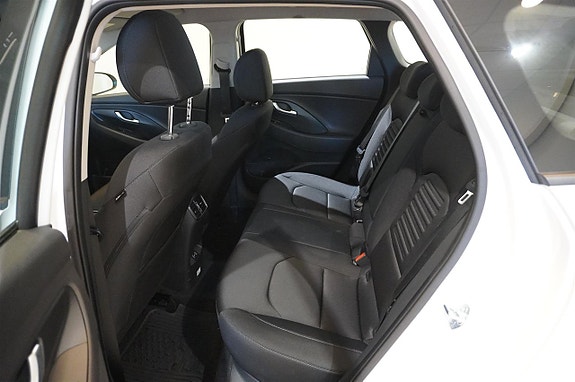 Hyundai i30 10 of 14