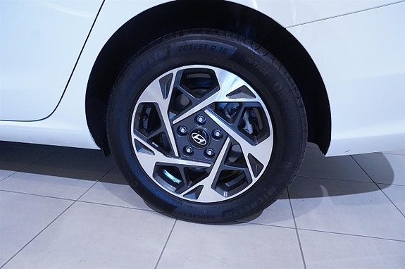 Hyundai i30 8 of 14