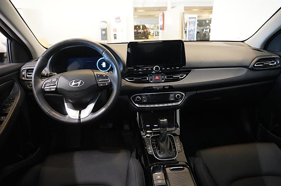 Hyundai i30 11 of 14