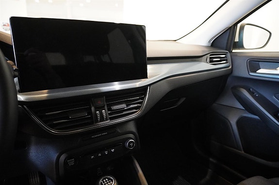 Ford Focus 16 of 21