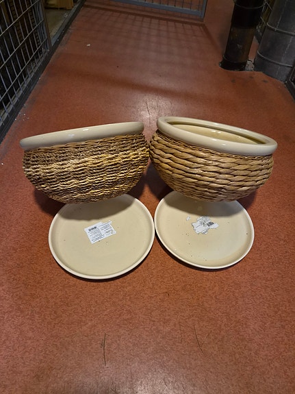 Product image 1 of 7
