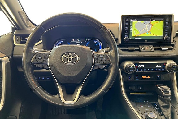 Toyota RAV4 11 of 30