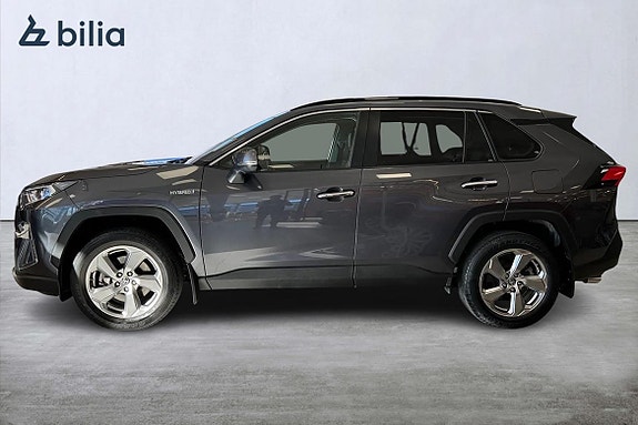Toyota RAV4 3 of 30