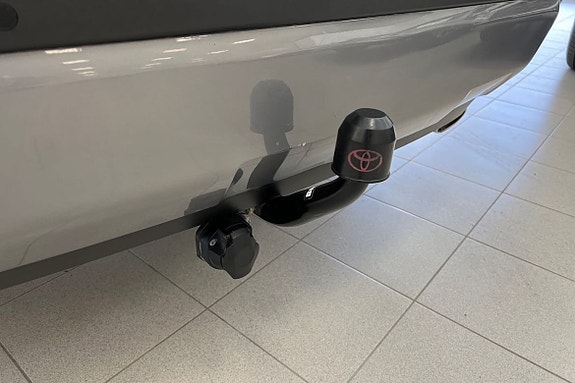 Toyota RAV4 24 of 30