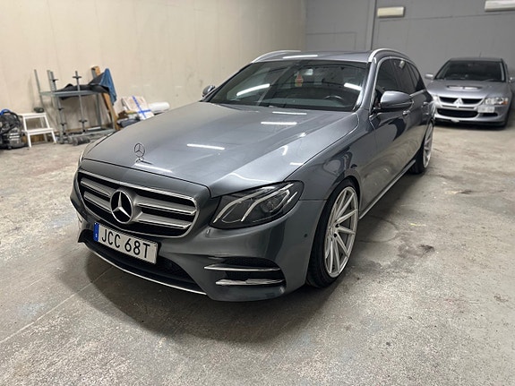 Mercedes-Benz E 220 d 7 of 26