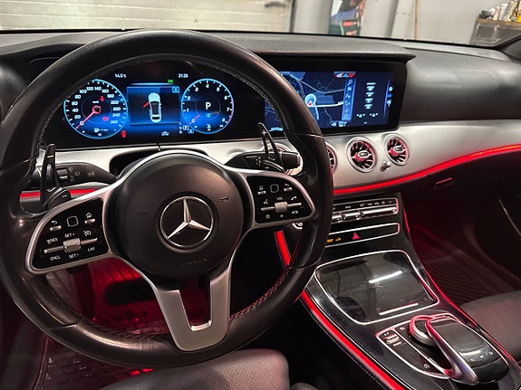Mercedes-Benz E 220 d 15 of 26