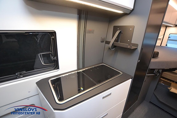 Adria TWIN SUPREME 640 SLB 12 of 14