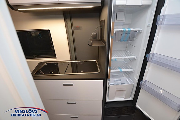 Adria TWIN SUPREME 640 SLB 13 of 14