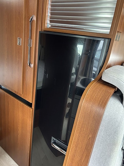 Rapido VAN 55 Automat 15 of 21