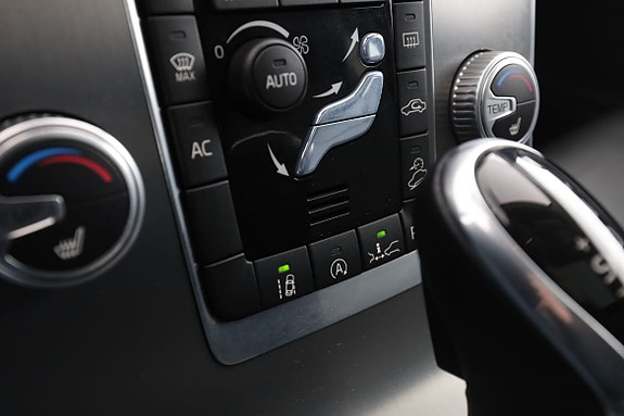 Volvo V60 Cross Country 26 of 30
