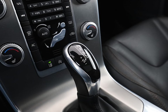 Volvo V60 Cross Country 28 of 30